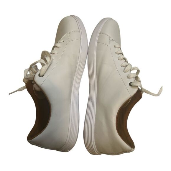 Women's Classic White Sneakers - Picture 3 of 6